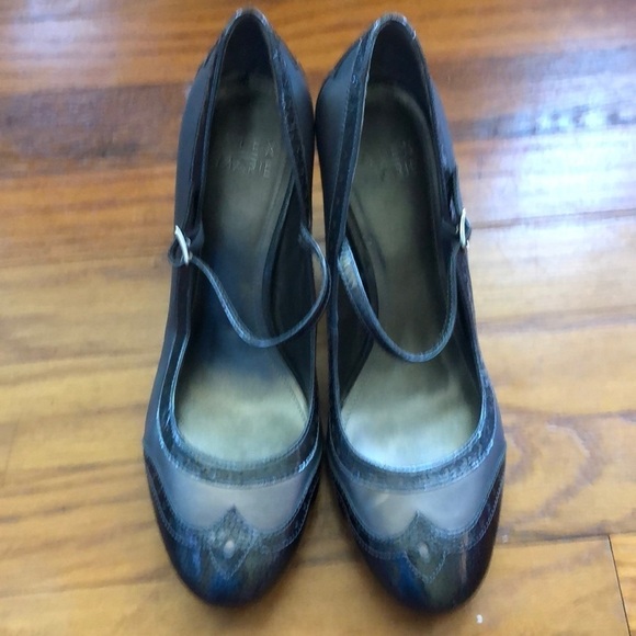 Beautiful Women’s Back shoes Alex Marie size 8 - Picture 1 of 5